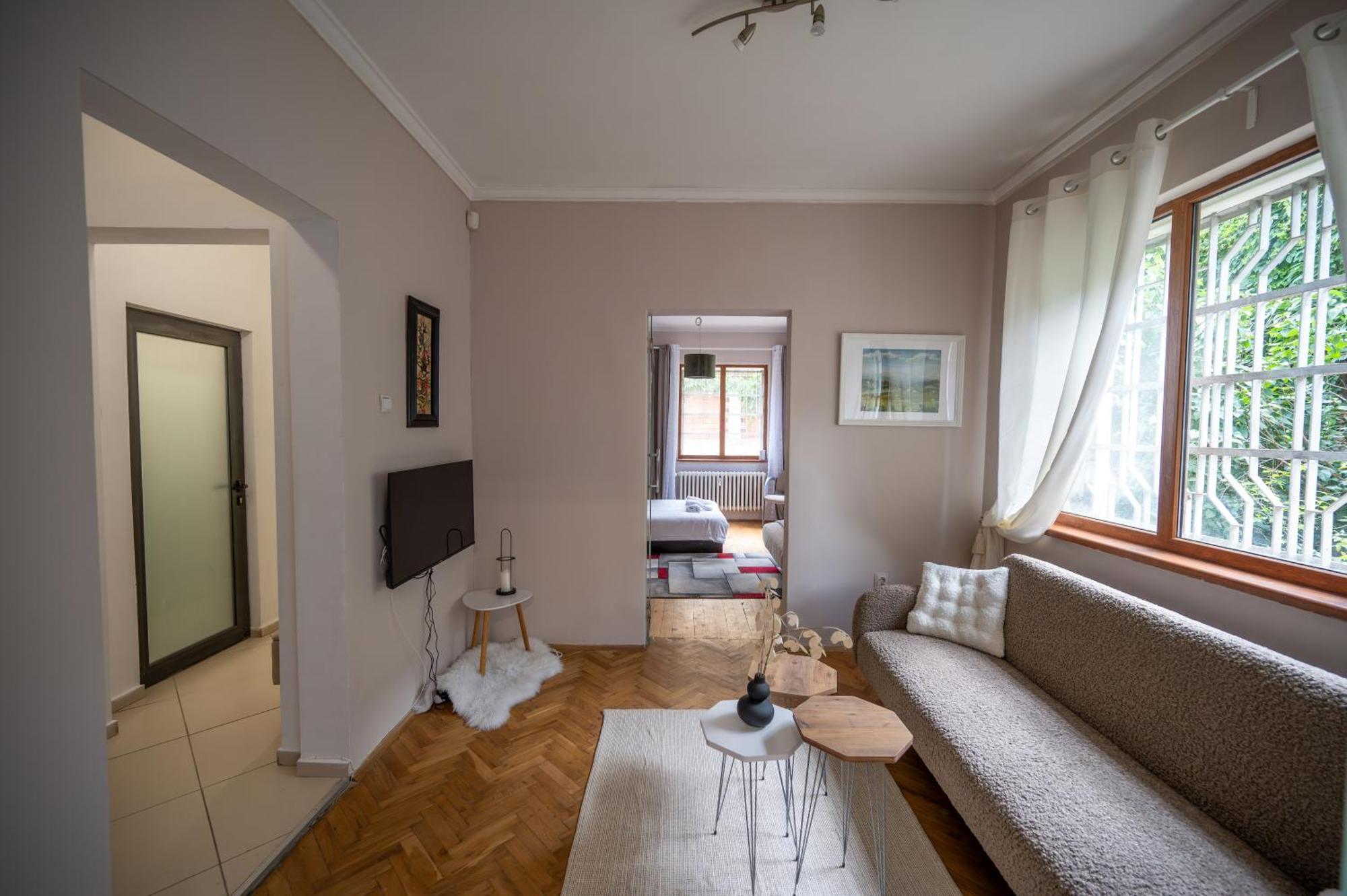 Beautiful Two-Bedroom Apartment In City Center Sofía Exterior foto